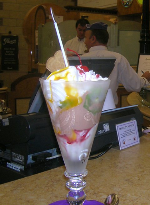 ice cream sundae at morelli's gelato