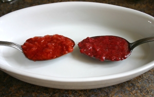 mashed strawberries, mashed strasberries